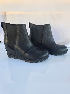 Sorel Joan Of Arctic Wedge Chelsea Ankle Boots Black Size 7